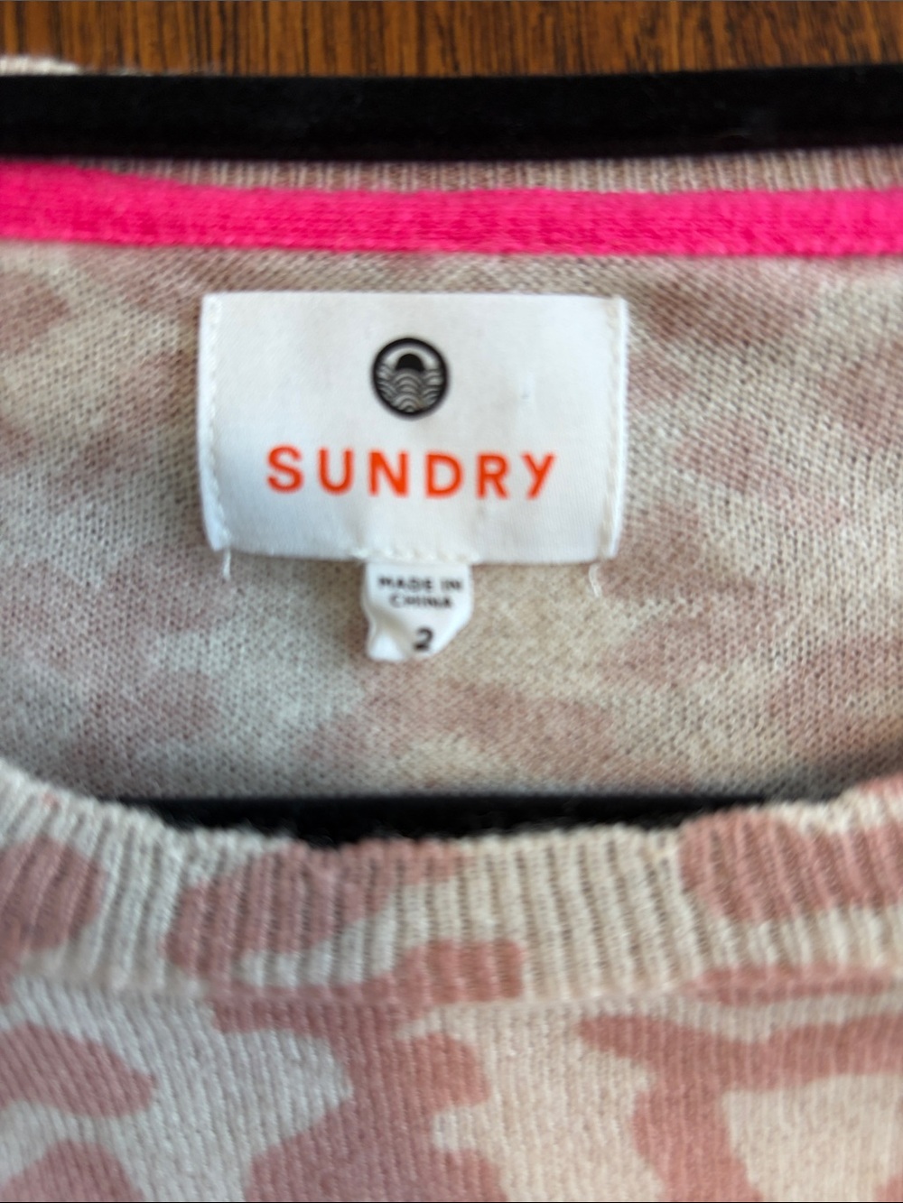 Sundry Pink Cream animal print Leopard wool cashmere blend pullover sweater 2/M - Picture 3 of 7